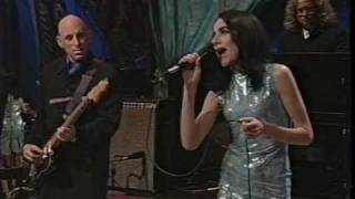 PJ Harvey  Cmon Billy performance  Interview 1995HQ [upl. by Loggia]