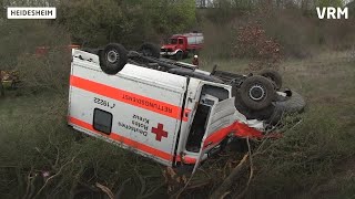 Heidesheim Rettungswagen landet auf dem Dach [upl. by Devland501]