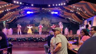 Chicken Dance by the Oompah Band in Das Festhaus Restaurant at Busch Gardens Williamsburg [upl. by Alekahs]