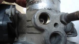 Volvo 240 throttle body cleaning [upl. by Tserrof]