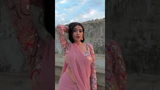 Lomba lomba bom song dance love bollywood music [upl. by Adnilemre154]