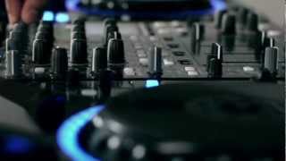 Denon DJ SC2900 Feature Overview [upl. by Ellertal]