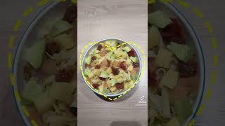 Salade de pâtes et du saumon Салата с макарони и сьомга salade salad foodie [upl. by Manvil121]