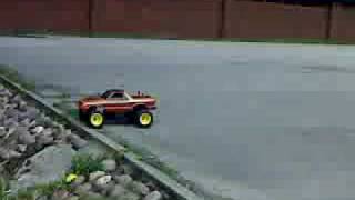 kyosho sandmaster st  2 stadium truck [upl. by Baggott477]