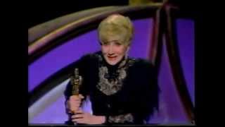 Olympia Dukakis winning Best Supporting Actress for Moonstruck [upl. by Geralda257]