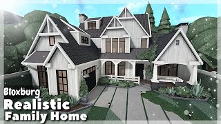 BLOXBURG Realistic 2Story Family Home Speedbuild  Roblox House Build [upl. by Byrdie]