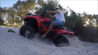 Quadriciclo Honda Fourtrax 420 4x4 [upl. by Selwyn]