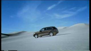 Nuovo Volkswagen Touareg [upl. by Loredo123]