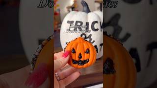 The cutest little double doozies 🎃🖤spookyseason spookytreats halloweencookies [upl. by Hoyt620]