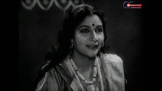 Daya Karo Daya Karo Pitambar  Bhakta Dhruva Film 1947 Devotional Scene  Sashi  Lalita Deulkar [upl. by Clellan]