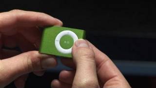 How To Use The iPod Shuffle Controls [upl. by Sharlene]