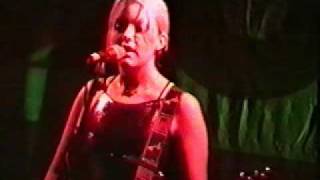 Kenickie Live at Highbury Garage  88  I Never Complain 1997 [upl. by Nonna]