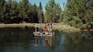 Zombeavers 2014 Il Trailer Ufficiale Originale del Film HD [upl. by Revorg]