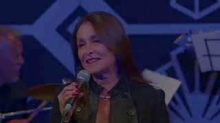 Daniela Romo  Abuso  Al Ritmo de Bohemia [upl. by Cardew]