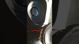 tronsmart trip vs fake jbl charge 2 bass jbl speaker [upl. by Hubert]