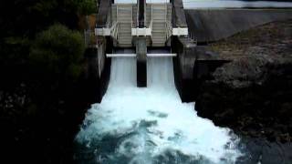 Aratiatia Dam Waikato River  Taupo NZ video 1 [upl. by Boynton]