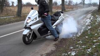 honda silver wing 600 fjs burn [upl. by Nilknarf]