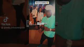 Wally Seck et Abba No stress todj nagnou concert Diamniadio bi [upl. by Yelsel754]