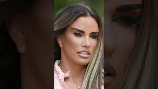 KATIE PRICE a její cesta plastickými operacemi shorts celebrity showbiz [upl. by Adnolaj13]