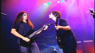 Angra  Kiko Loureiro Guitar vs Felipe Andreoli Bass [upl. by Hurst]