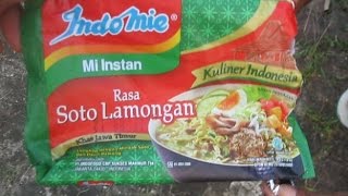 Indonesian Food Review 165 IndoMie Rasa Soto Lamongan BR TiVi 32113337 [upl. by Llib]