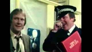 Dennis Waterman and John Thaw on This is your life snippet 05041978 [upl. by Dibbell]