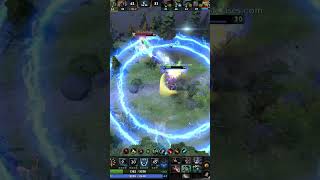 Razor lvl 30 VS Medusa lvl 30 Notice how Kotl died 😅 dota2 dota2highlights [upl. by Putnam148]