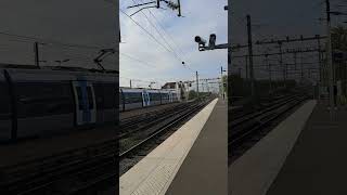 Arrivée et départ de 2 UM2 de NAT Z50000 IDFM à EpinayVilletaneuse train sncf bus ratp tram [upl. by Malynda898]