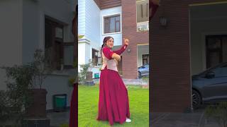 Kinde Chali Banthno Vicky Chauhan Pahari song 2024 ft Komal On pahari nati dance paharinati natti [upl. by Utimer]