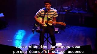 Bruno Mars  Talking To The Moonsub ingles español en vivo [upl. by Tnecnev]