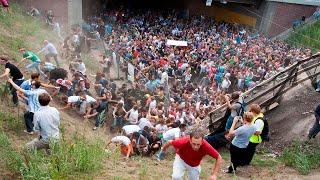 People are running away from the water Tsunami warning after the earthquake in Indonesia [upl. by Divan849]