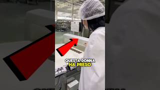 QUESTA DONNA VERRÀ LICENZIATA PRESTO😅 shorts Tiktok [upl. by Kciv]