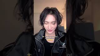 Seonghwa answering questions with the answer book Seonghwa Pop Live [upl. by Ennaegroeg]