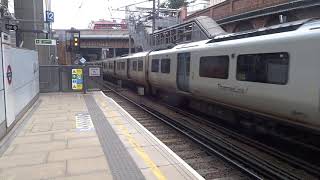 ThamesLink Class 700 train arriving at Farringdon [upl. by Eiznek653]