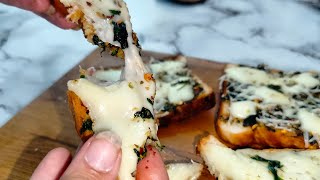 cheesy coriander garlic breadhow to make cheesy garlic breadगार्लिक ब्रेड [upl. by Acirehs]