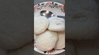 Healthy Breakfast idli sambar chutney idli sambar chutney southindianfood indianfood shorts [upl. by Sabian641]