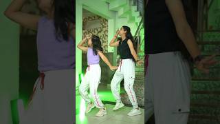 Gella gella dance performance youtubeshorts aradhyamannat [upl. by Bette-Ann991]