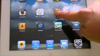 Creating and Deleting Folders on an iPad [upl. by Fadiman]