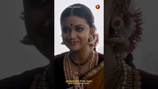 Ilaveyil  Marakkar  MG Sreekumar  Shreya Ghoshal SongOfTheDay [upl. by Junius]