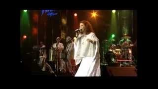 BETH CARVALHO IN MONTREUX 2005 COMPLETO [upl. by Hoi268]