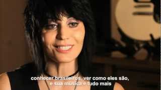 Joan Jett Manda Recado Para os Fãs Brasileiros [upl. by Ahsiliw]