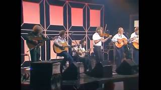 The Fermoy Lassies Sporting Paddy  The Dubliners  Festival Folk 1985 [upl. by Kaslik]