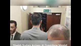 Sheikh Sudais arrives at Greenlane Masjid Birmingham UK July 2016 [upl. by Llovera]