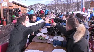 HautesAlpes  enquête sur une station hors norme [upl. by Nyhagen]