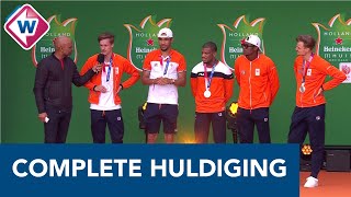 Olympische huldiging gouden hockeydames en zilveren mannen 4x400 [upl. by Maureene]