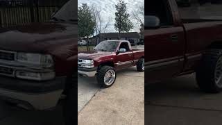 2000 single cab Silverado 45 lift on 22x12 American force wheels ￼ Concaved￼ [upl. by Afatsom]