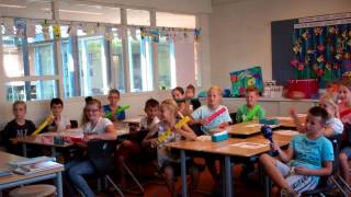 Boomwhackers in groep 57 [upl. by Robinet]