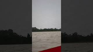 Met de speedboot over de Suriname rivier [upl. by Eciryt]