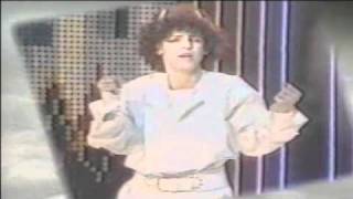 Musica de los 80s Lucia quotMarineroquot version en Español [upl. by Hynes]