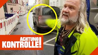 Kein Weg vorbei Auto parkt auf Sperrfläche 12  Achtung Kontrolle  Kabel Eins [upl. by Savanna]